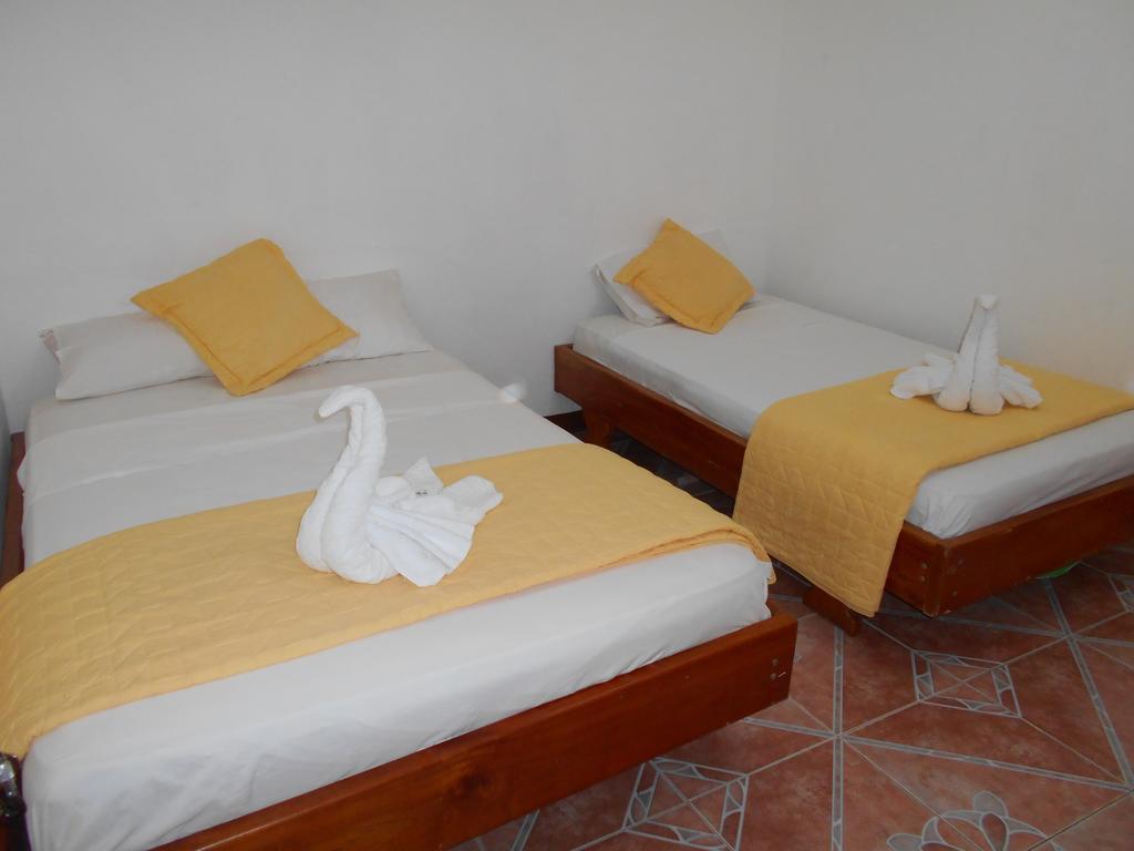 El Descanso Del Petrel Puerto Ayora  Dış mekan fotoğraf