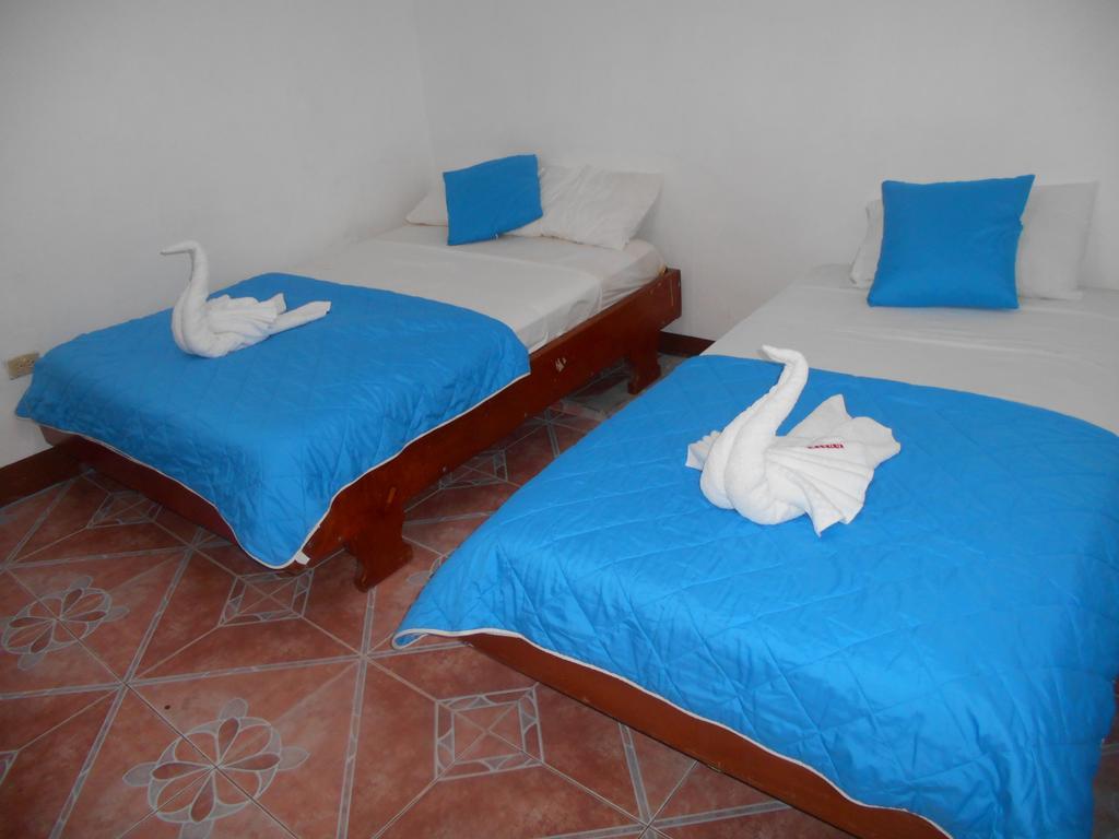 El Descanso Del Petrel Puerto Ayora  Dış mekan fotoğraf